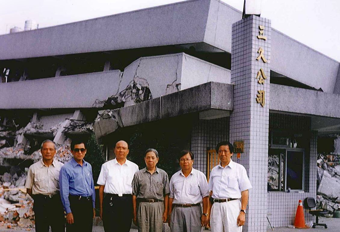 民國八十八年,九二一大地震辦公大樓與宿舍全倒,廠房嚴(yán)重受損
